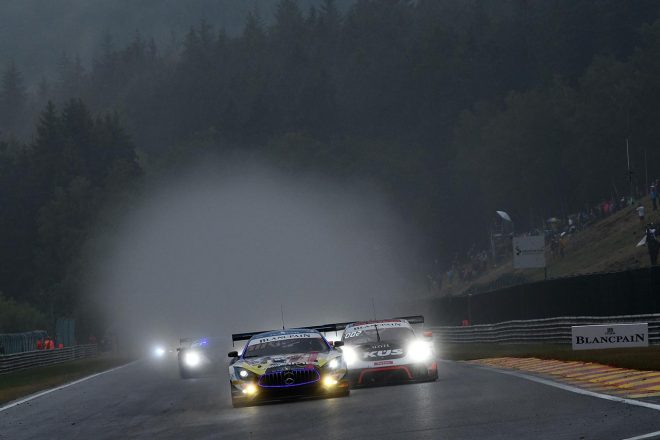 3位となったメルセデスAMG・チーム・ブラックファルコンの4号車メルセデスAMG GT3