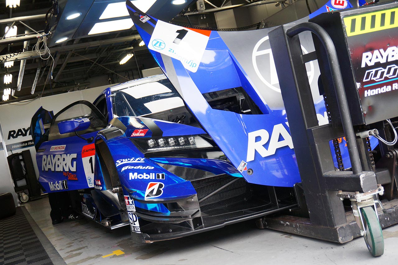 スーパーGT第5戦富士金曜搬入日