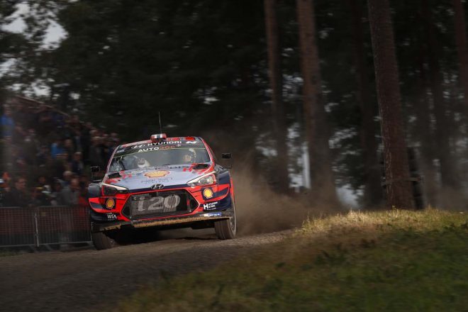 アンドレアス・ミケルセン（ヒュンダイi20クーペWRC）