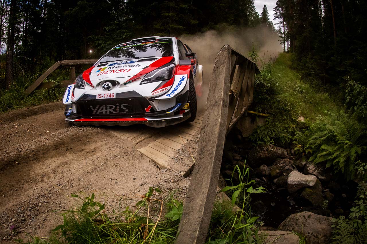 ヤリ-マティ・ラトバラ（トヨタ・ヤリスWRC）