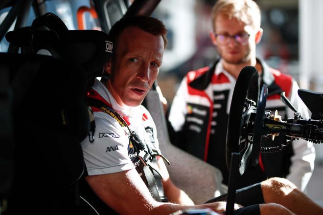 クリス・ミーク（トヨタ・ヤリスWRC）