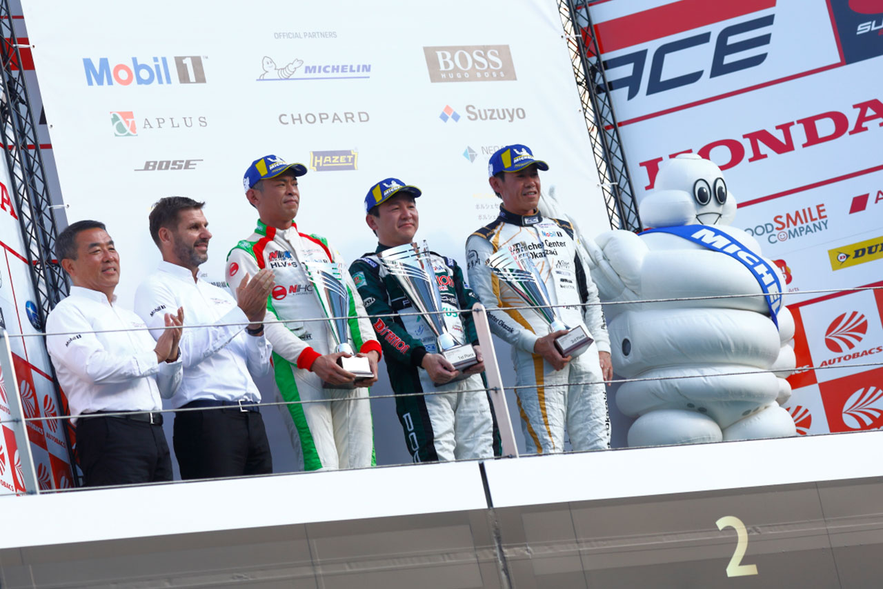 ポルシェカレラカップジャパン　第9戦富士ジェントルマンクラス表彰式