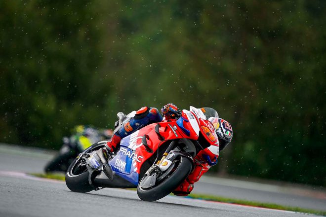 Q2終盤に転倒を喫しながらも2番グリッドを獲得したミラー