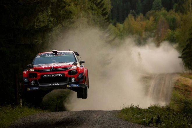 総合2番手から逆転優勝を狙うエサペッカ・ラッピ（シトロエンC3 WRC）