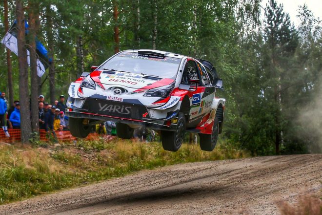 クリス・ミーク（トヨタ・ヤリスWRC）はラリー2規定に基づきデイ4から再出走を予定