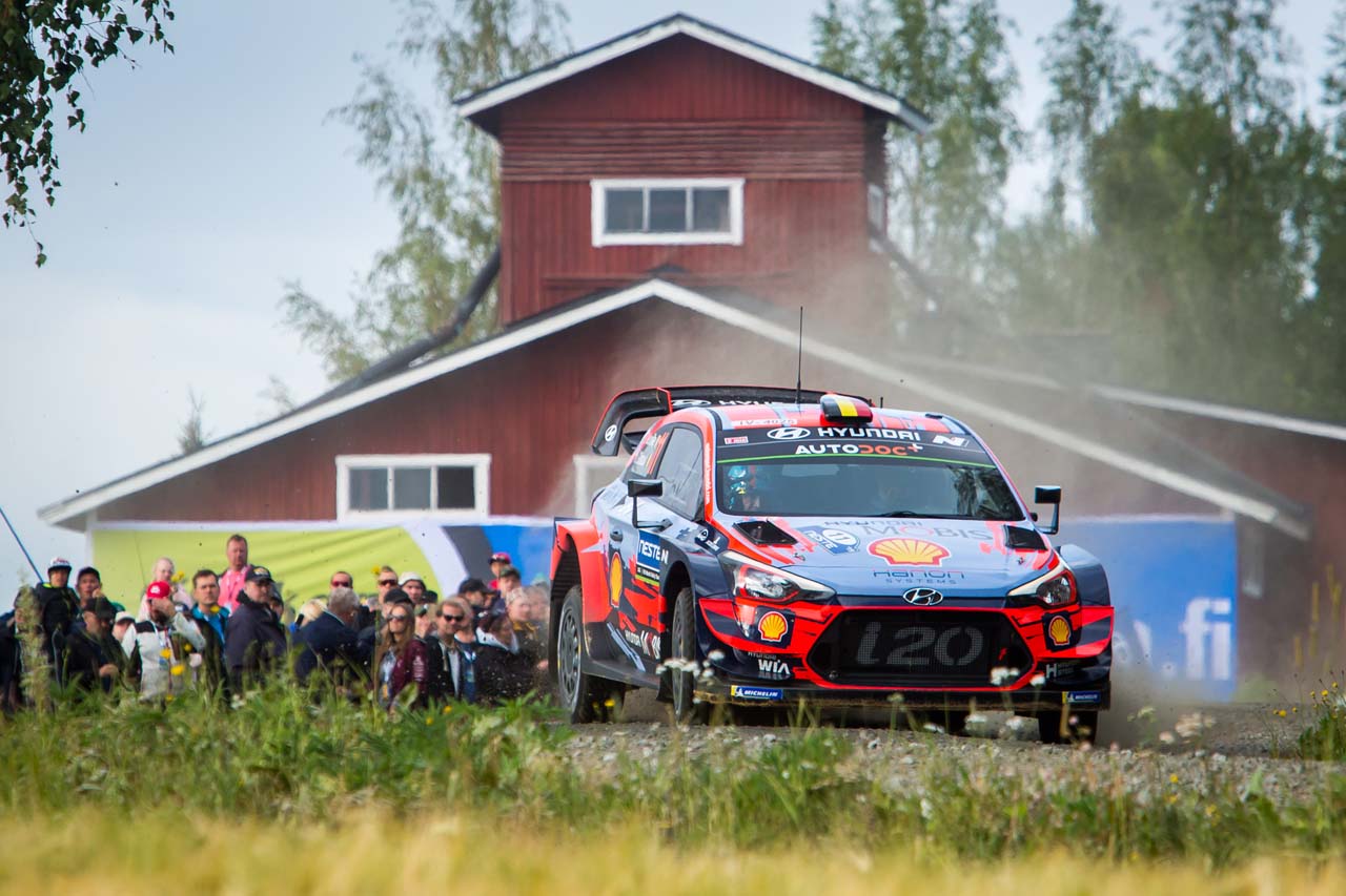 ティエリー・ヌービル（ヒュンダイi20クーペWRC）