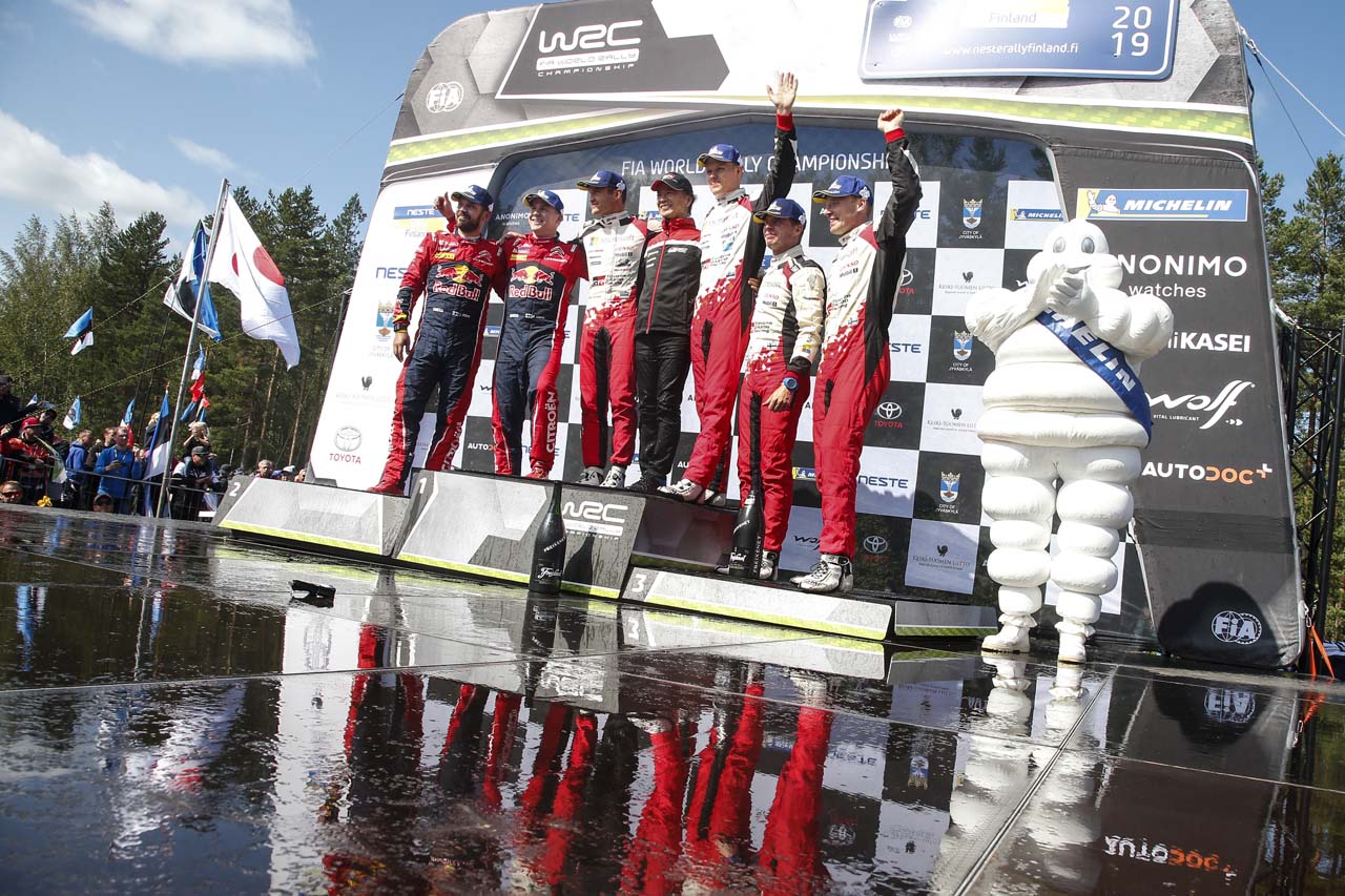 2019年WRC第9戦フィンランドの表彰式