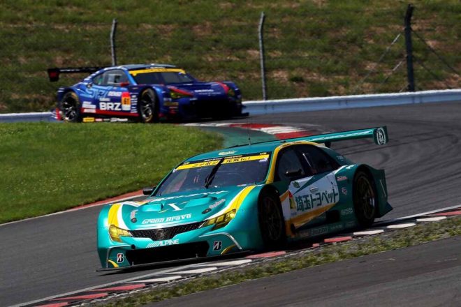 埼玉トヨペットGB マークX MC（脇阪薫一／吉田広樹）