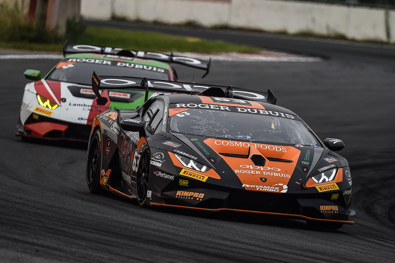 笠井／プハッカ組のウラカン・スーパートロフェオ