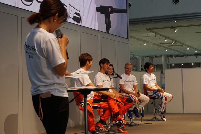 トークショーの様子