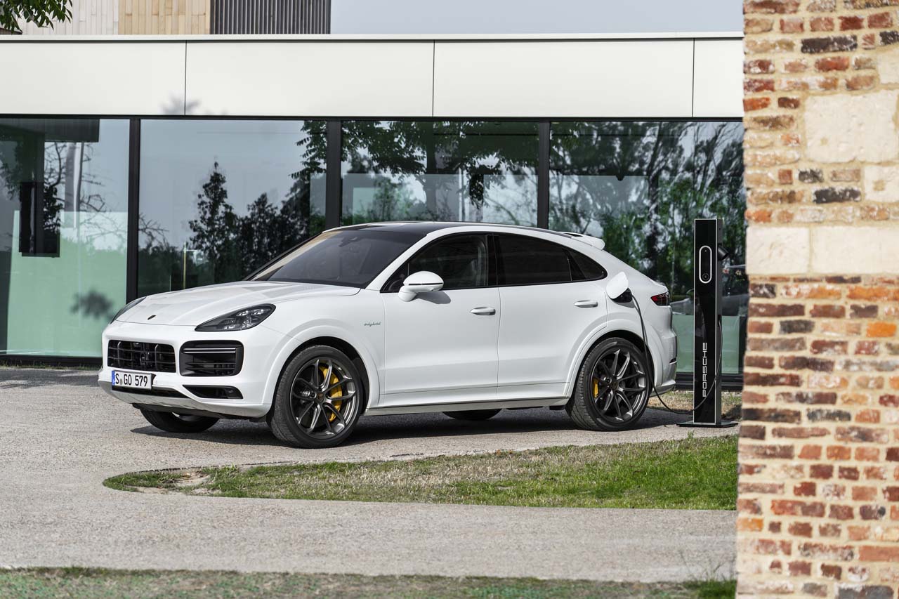 ポルシェ・カイエン ターボS Eハイブリッド クーペ／エクステリア・サイド