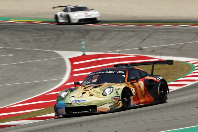 チーム・プロジェクト1の56号車ポルシェ911 RSR