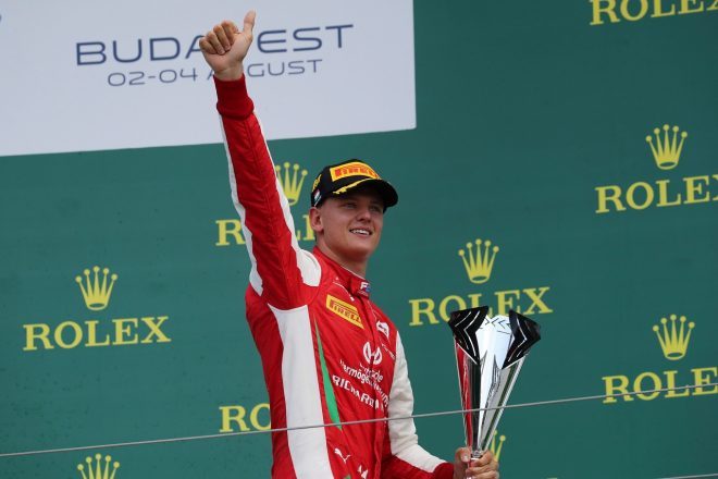 2019年FIA F2ハンガリー戦で優勝したミック・シューマッハー