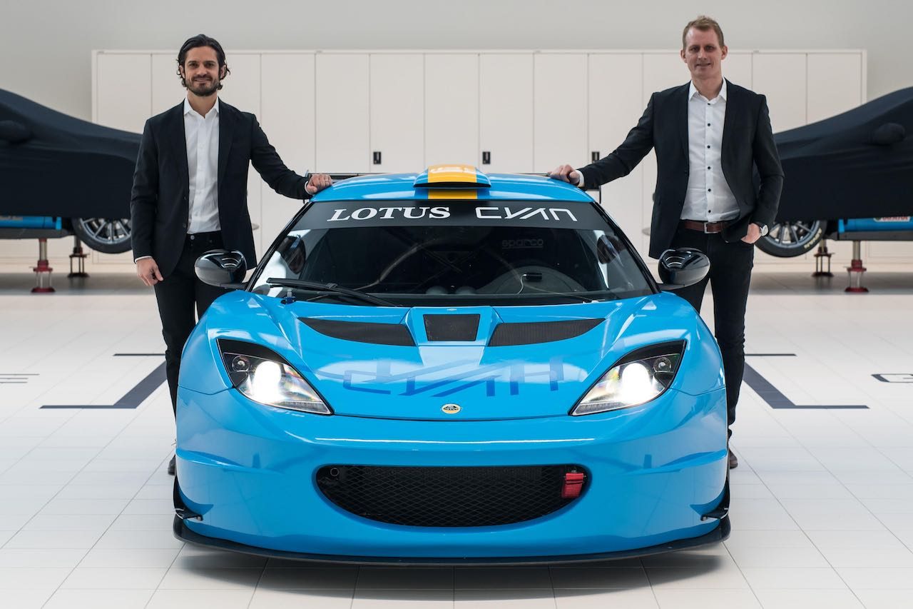 カール フィリップ王子は リチャード ゴランソンやテッド ビョークらとともに18年からロータス エヴォーラgtをドライブする ジャック ビルヌーブがカレラカップ スカンジナビア参戦 王子とポルシェで対決の画像 写真 5 Autosport Web カール フィリップ王子は リチャード ゴランソンやテッド ビョークらとともに18年からロータス エヴォーラgtをドライブする ジャック ビルヌーブがカレラカップ スカンジナビア参戦 王子とポルシェで対決の画像 写真 5 Autosport Web