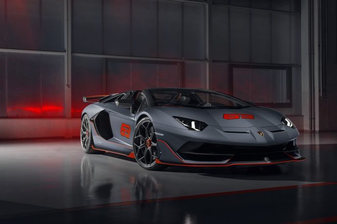 世界限定63台のランボルギーニ・アヴェンタドールSVJ 63ロードスター/エクステリア・フロント