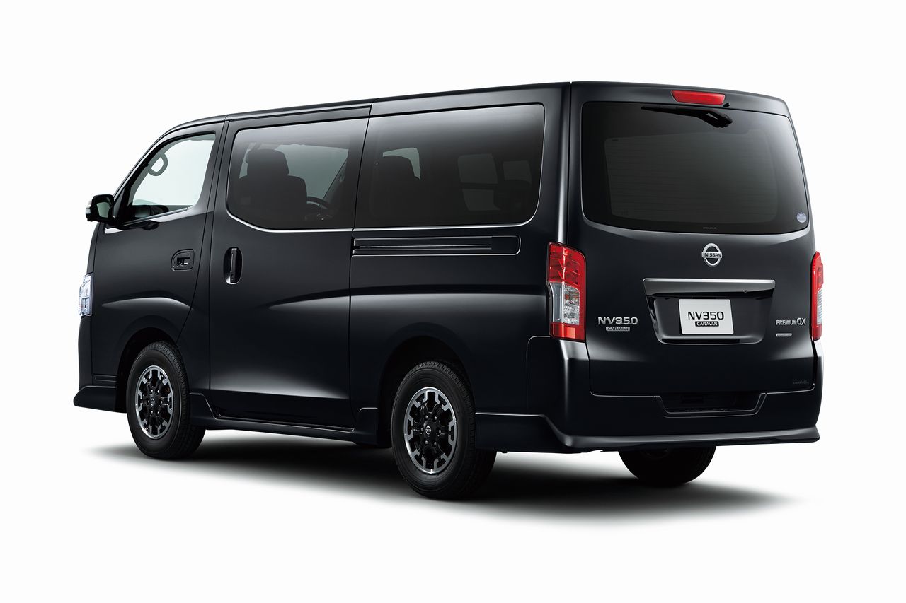 ニッサンNV350キャラバン プレミアムGX アーバンクロム（オプション装備者）／エクステリア・リヤ＆サイド
