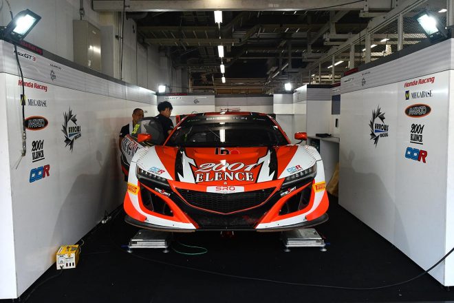 アロウズ・レーシングのホンダNSX GT3