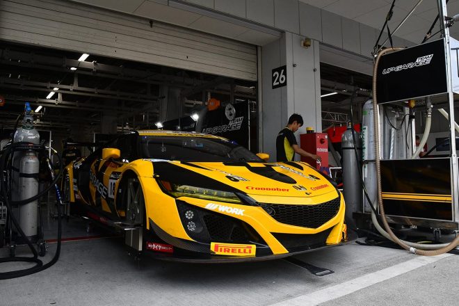TEAM UPGARAGEの18号車ホンダNSX GT3
