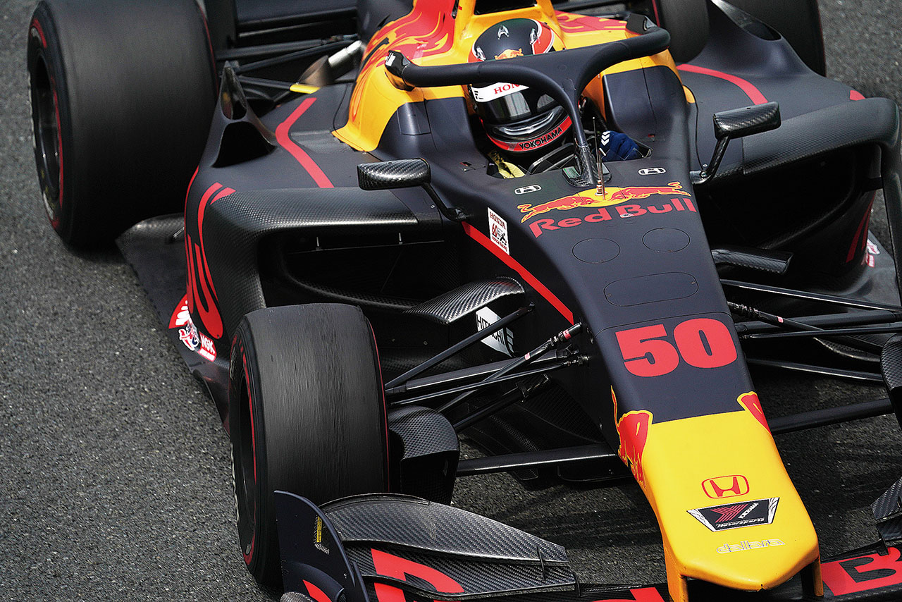 予選時は気温38℃、路面温度49℃。今季一番の暑さにタイヤの使い方が分かれた。アウトラップ～アタック組のアウアーは、Q3で残り2分まで待ってコースへ。結果的に4番手に留まったが、SFではそれほどまでの“攻め”が必要ということだろう。