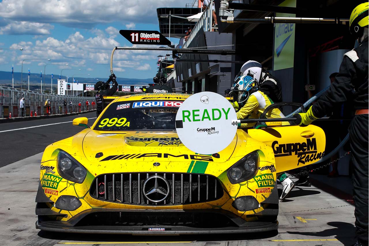 メルセデスAMG・チーム・グループMレーシングの999号車メルセデスAMG GT3