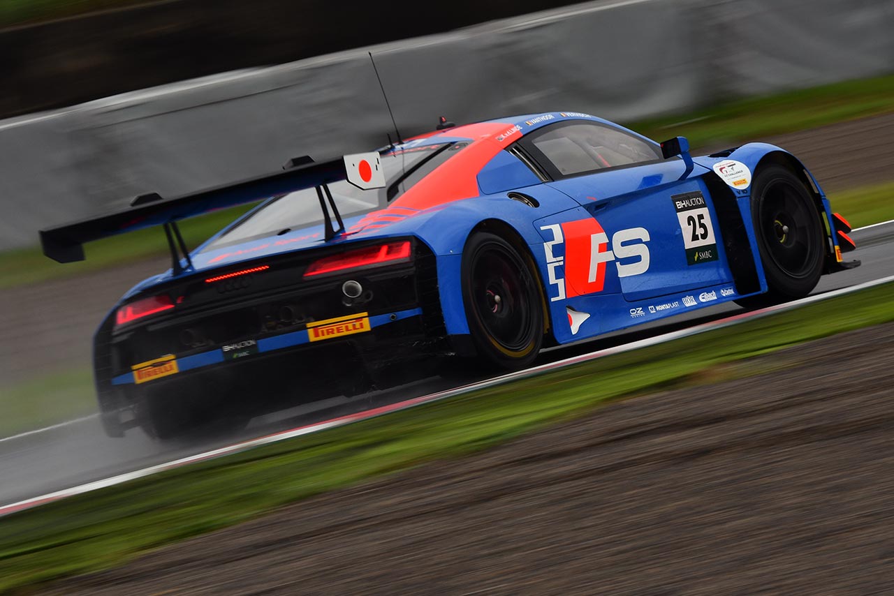 アウディスポーツ・チームWRTの25号車アウディR8 LMS