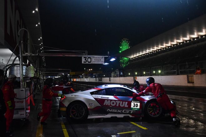 ホンダ・チーム・モチュールの30号車ホンダNSX GT3