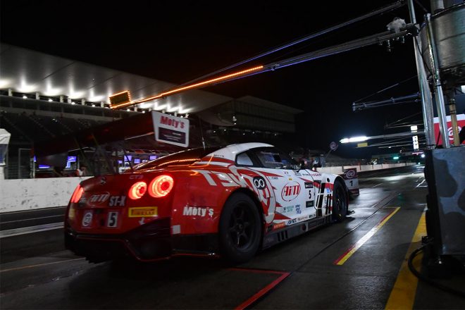 GTNETモータースポーツの5号車ニッサンGT-RニスモGT3