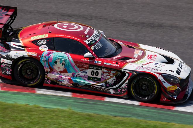 メルセデスAMG・チーム・グッドスマイルの00号車メルセデスAMG GT3