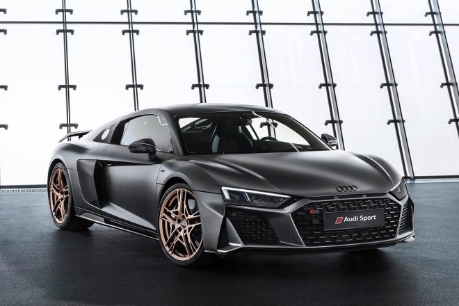 アウディR8のV10エンジン10周年記念モデル『R8 Decennium』