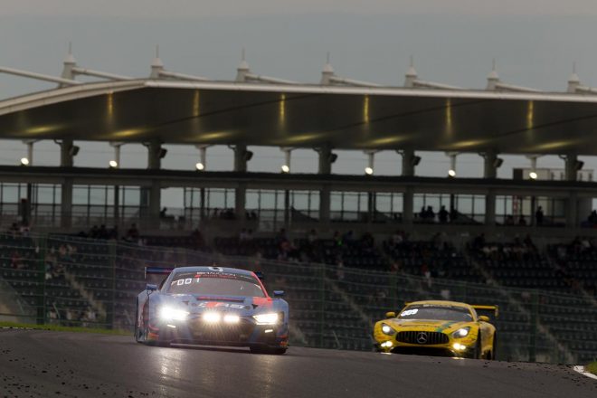 鈴鹿10時間を制したアウディスポーツ・チームWRTの25号車