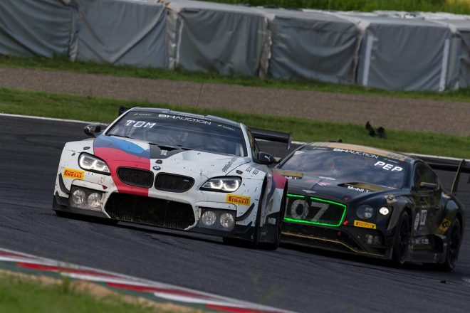 ポールポジションスタートのBMWチーム・シュニッツァーの42号車は5位でレースを終えた。