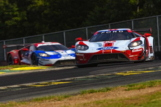 フォード・チップ・ガナッシ・レーシングの67号車、66号車フォードGT
