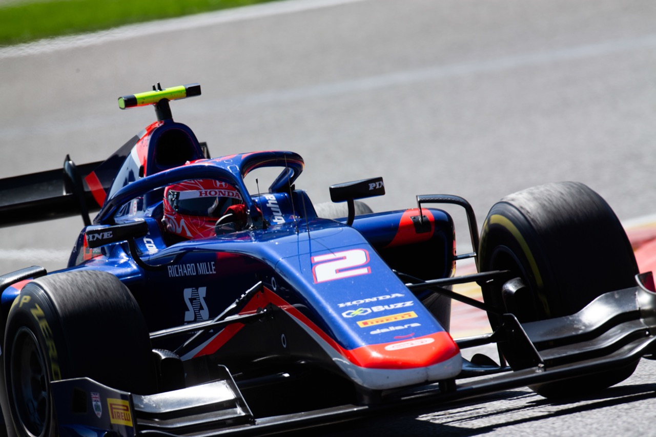 松下信治（カーリン）