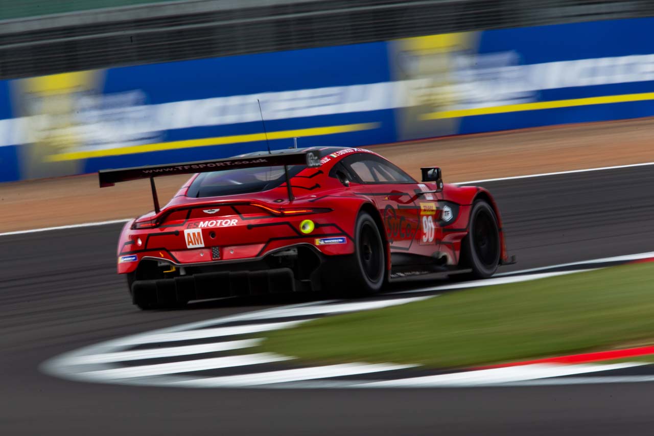 新型バンテージAMRを導入したTFスポーツの90号車アストンマーティン