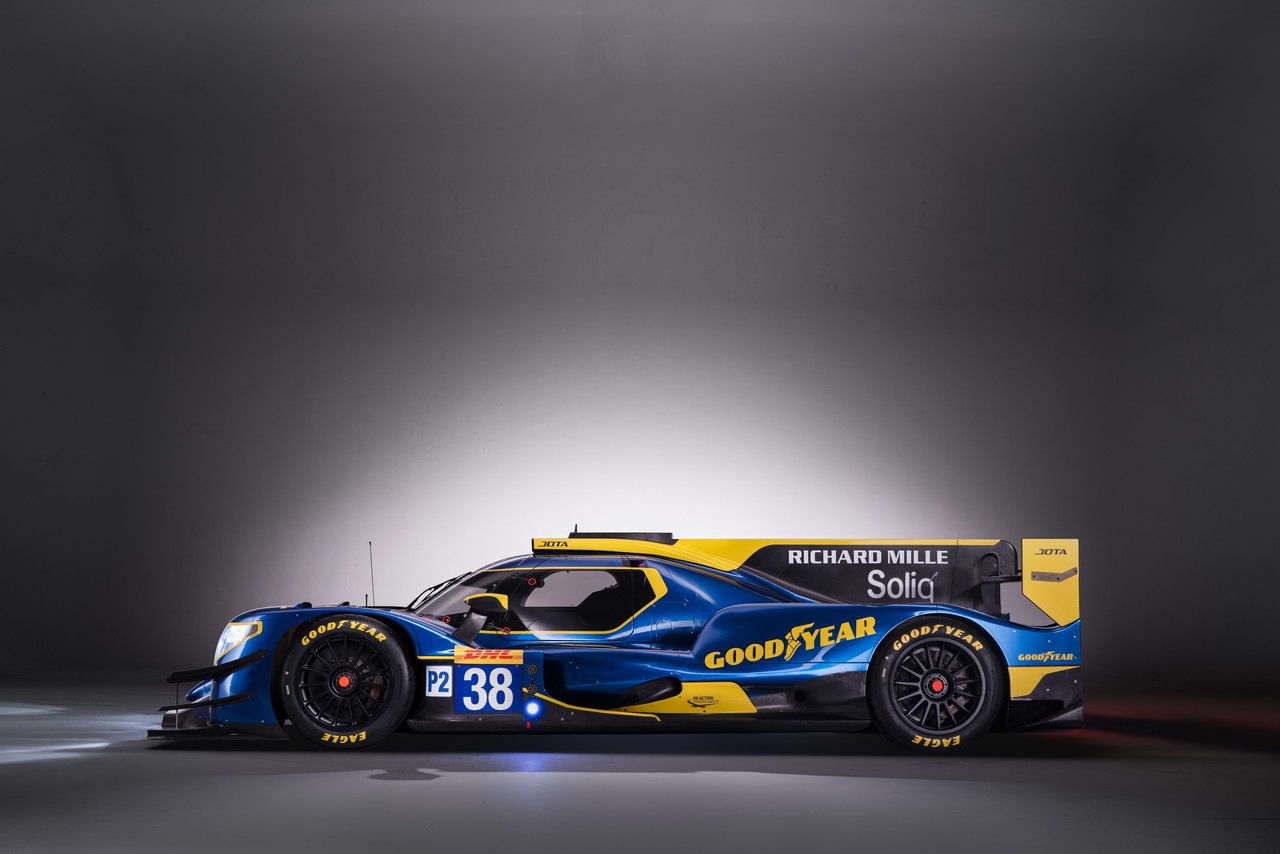 LMP2クラスに参戦する、イオタ・スポーツの38号車オレカ07・ギブソン