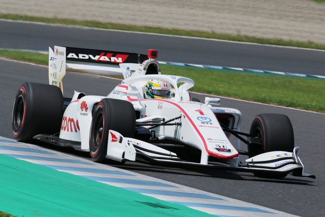 山本尚貴（D山本尚貴（DOCOMO TEAM DANDELION RACING）OCOMO TEAM DANDELION RACING）」