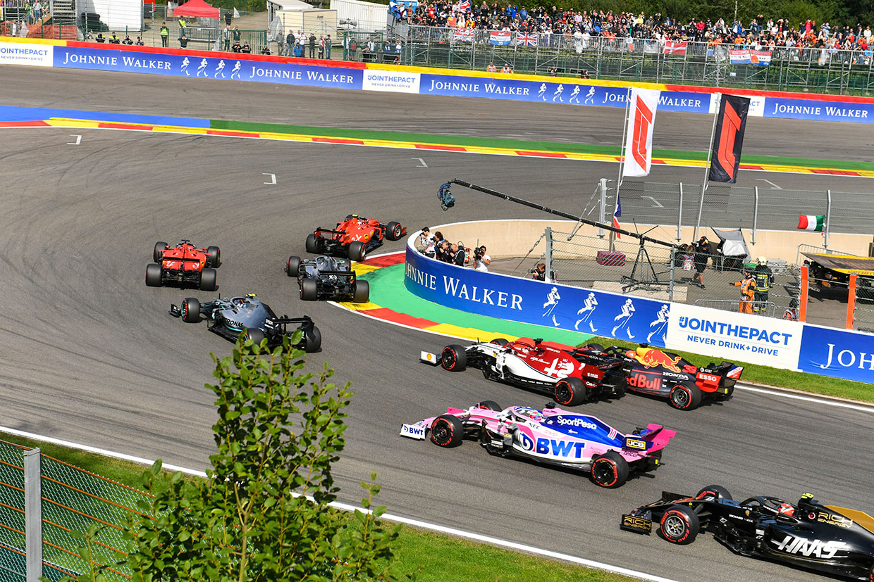 2019年F1第13戦ベルギーGP決勝でマックス・フェルスタッペンはキミ・ライコネンと接触