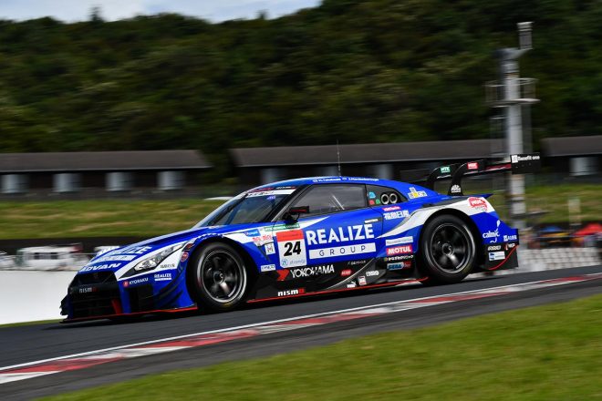 リアライズコーポレーション ADVAN GT-R