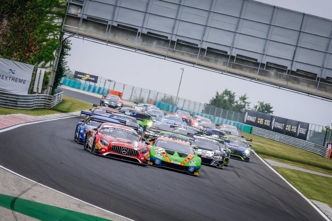 2019ブランパンGTワールドチャレンジ・ヨーロッパ第9戦ハンガリー・レース2 スタートシーン