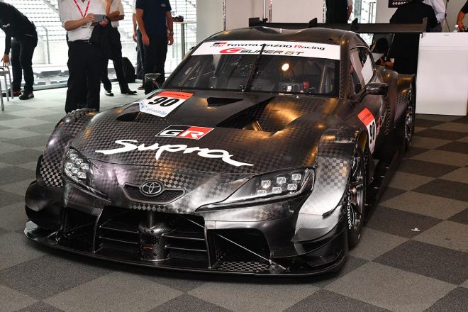 GRスープラのフロント部分。