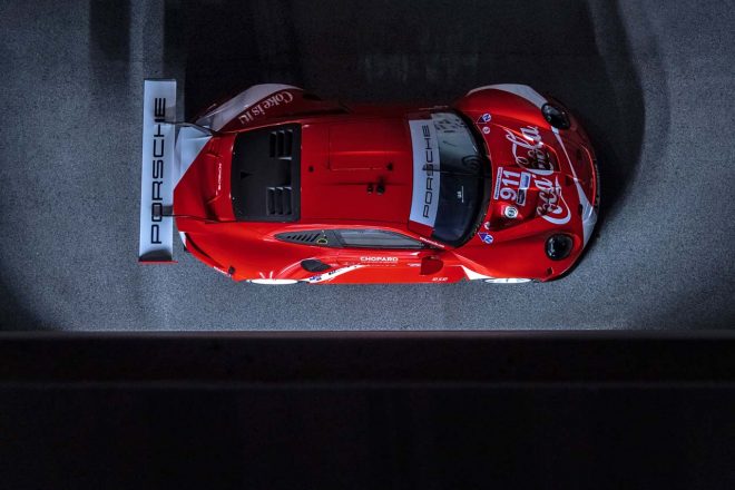 公開されたポルシェとコカ・コーラのコラボレーションカラーリング