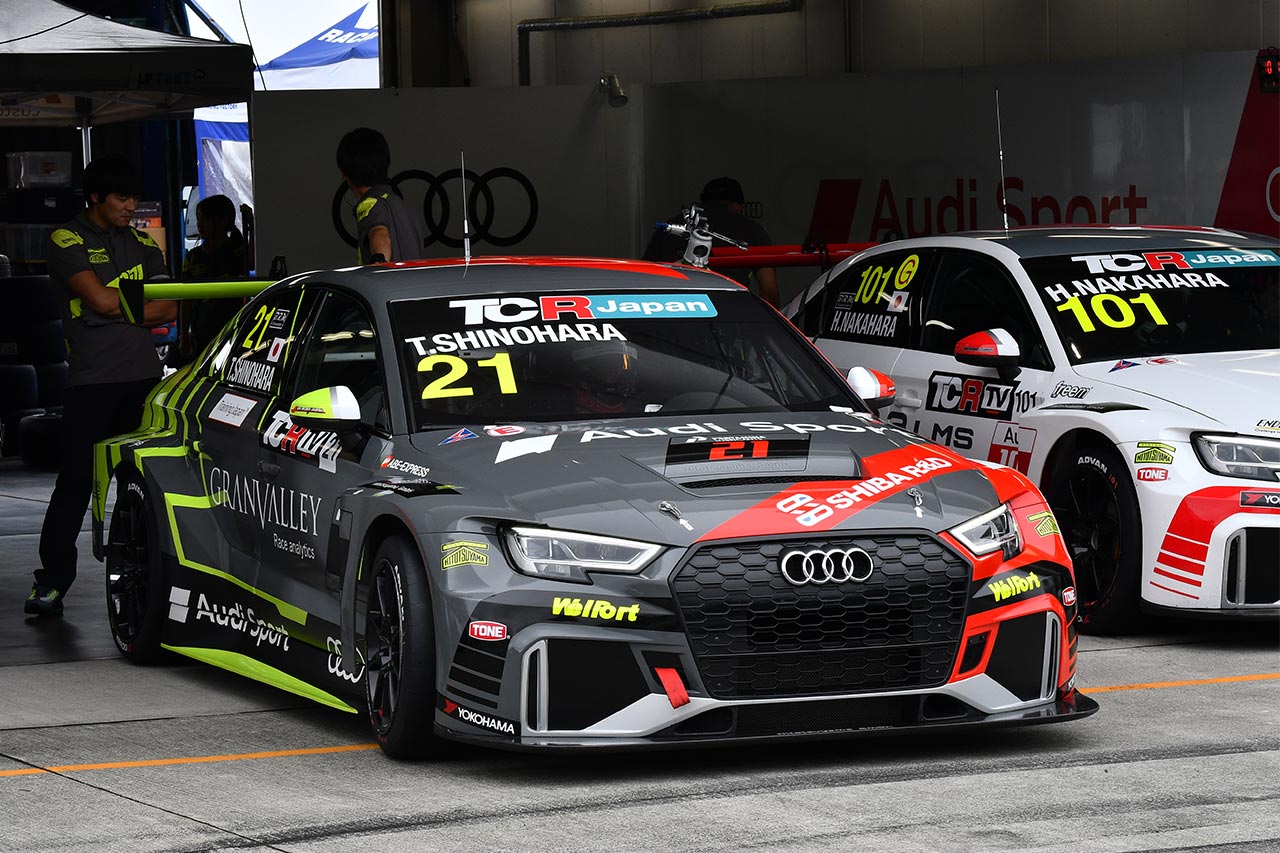 2台のアウディRS3 LMSでWTCR日本ラウンドに参戦するAudi Team Hitotsuyama
