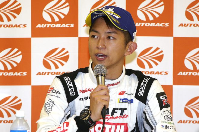 平手晃平（CRAFTSPORTS MOTUL GT-R）