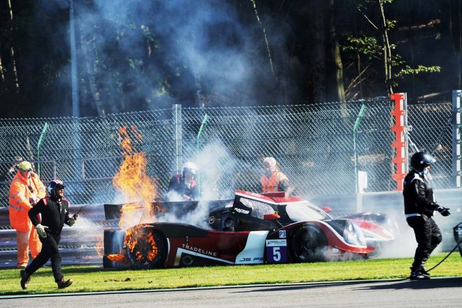 20日のプラクティスでマシンが炎上した360レーシングの5号車リジェJS P3・ニッサン