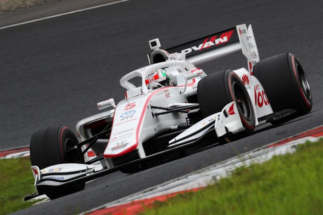 福住仁嶺（DOCOMO TEAM DANDELION RACING）