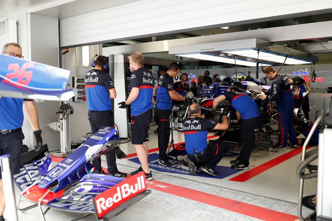 2019年F1第16戦ロシアGP　FP1で燃圧のトラブルに見舞われたダニール・クビアト（トロロッソ・ホンダ）