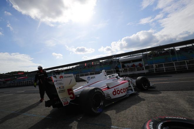 福住仁嶺（DOCOMO TEAM DANDELION RACING）