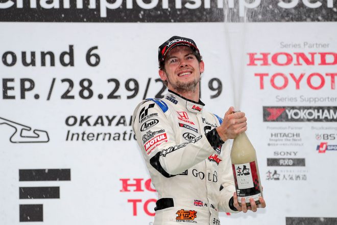 父エイドリアン・ニューウェイが見守るなか3位で初表彰台の＃51ハリソン・ニューウェイ（B-Max Racing with motopark）