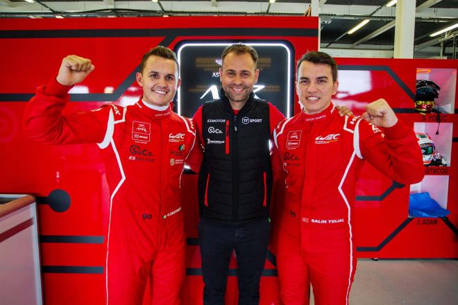 WEC第1戦シルバーストンでポールポジションを獲得した（左から）チャーリ・イーストウッド、ジョナサン・アダム、サリ・ヨルック