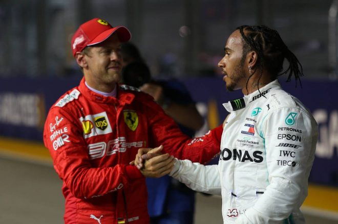 セバスチャン・ベッテル（フェラーリ）とルイス・ハミルトン（メルセデス）